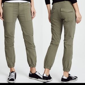 Nili Lotan green cargo capri pants sz 6